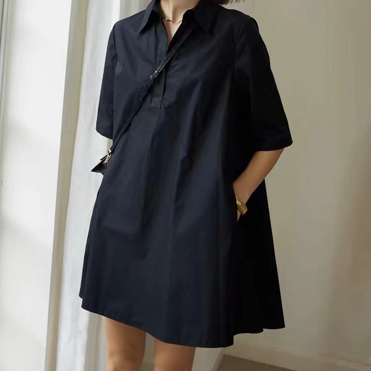 Loose-fitting White A-line Shirt With Three-quarter Sleeves