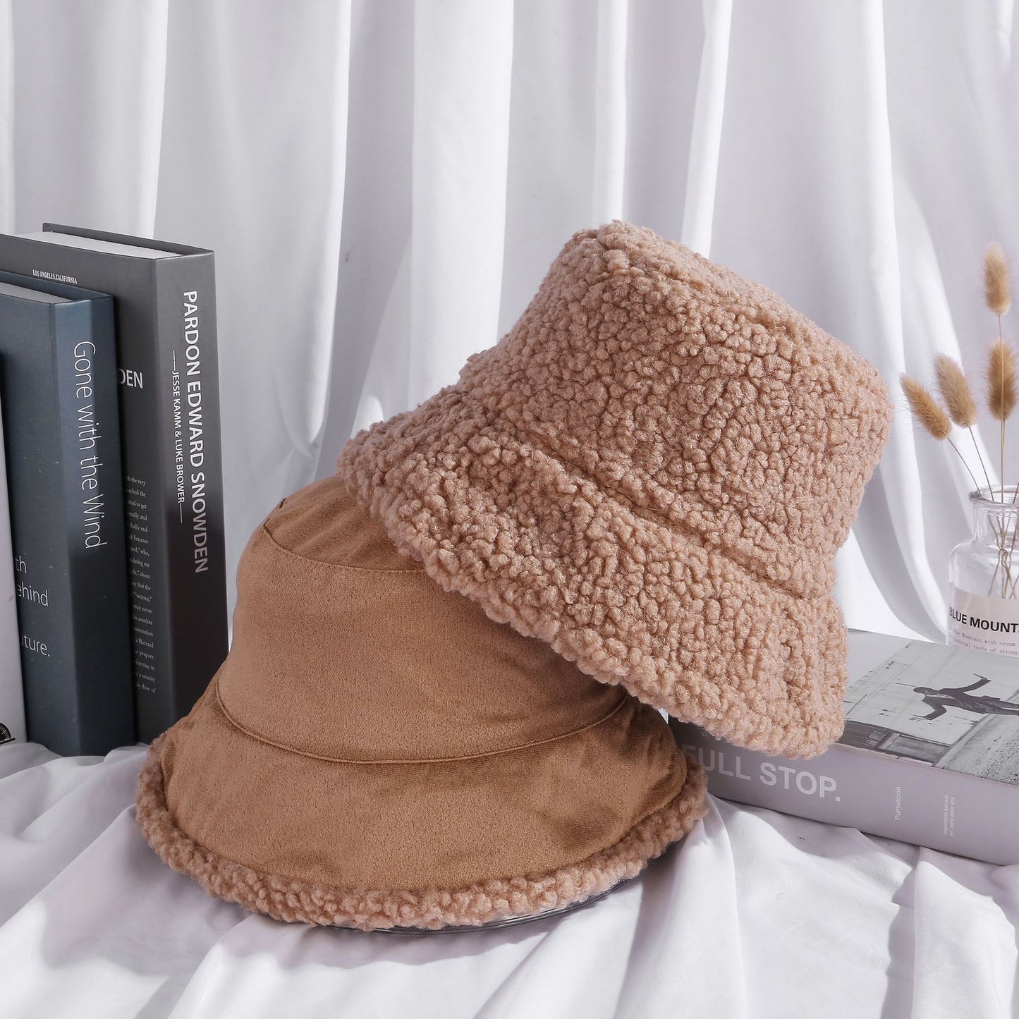 Women's Fashion Solid Color Double-sided Warm Lambswool Hat