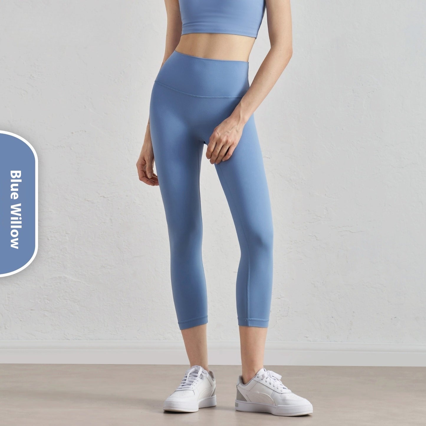 New Fitness Yoga No T-line Nude High-waist Beautiful Buttocks Cropped