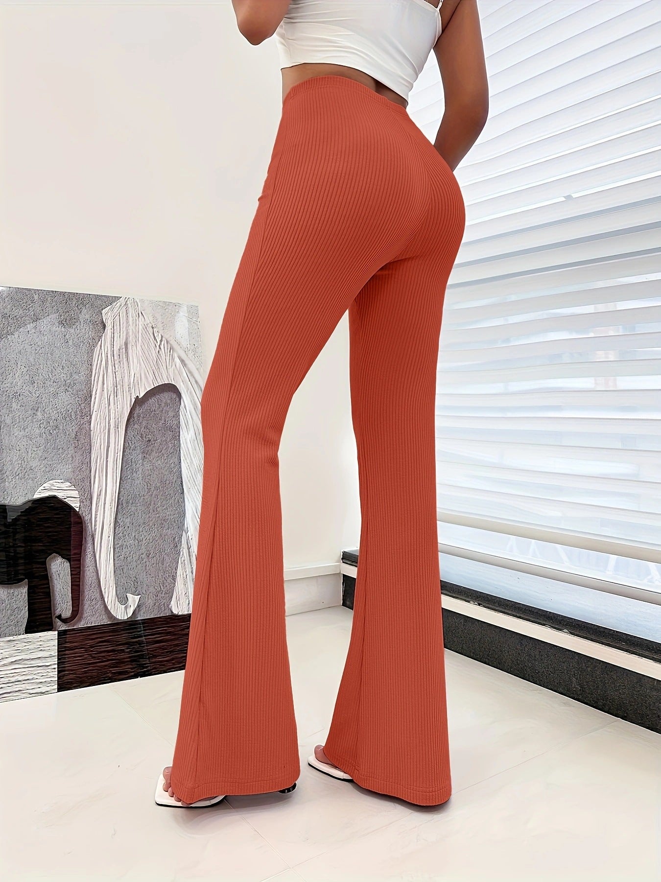 Casual Straight-Leg Yoga Pants Slim-Fit With A Slight Flare At The Hem