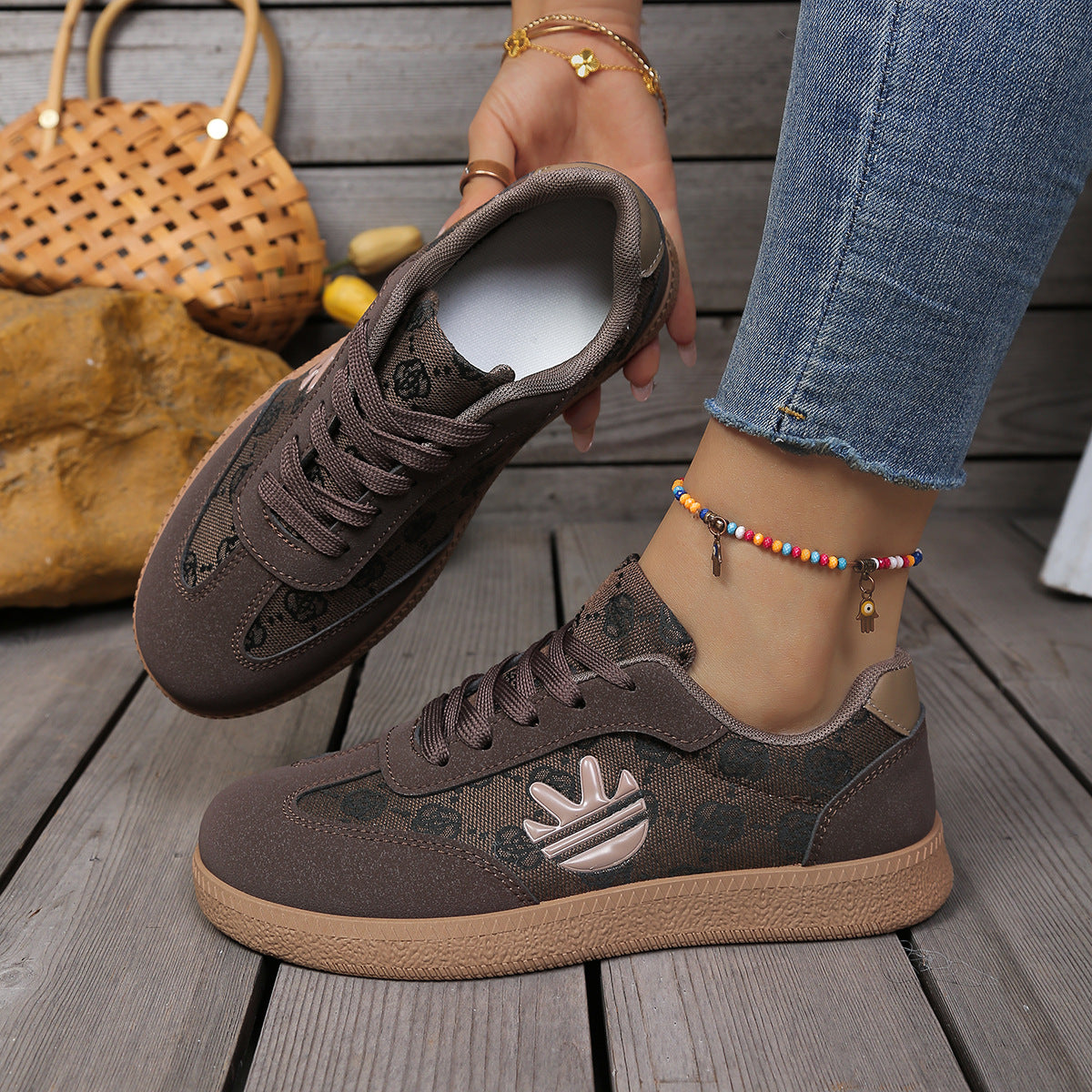 Retro Style Comfortable Chunky Soled Sneakers