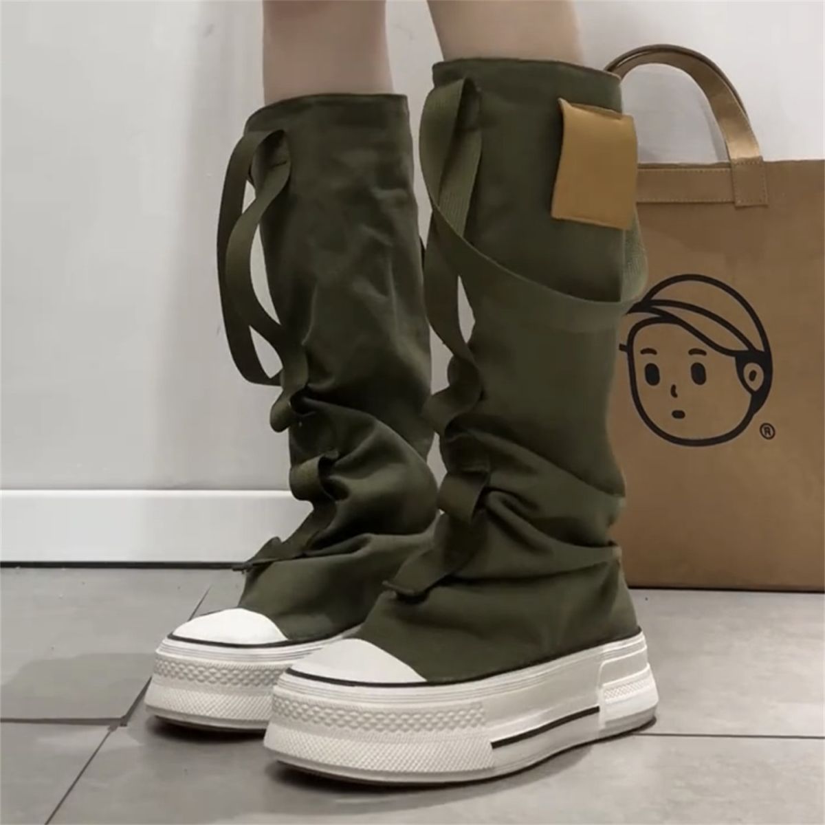 Fashionable And Versatile Puffy Martin Boots