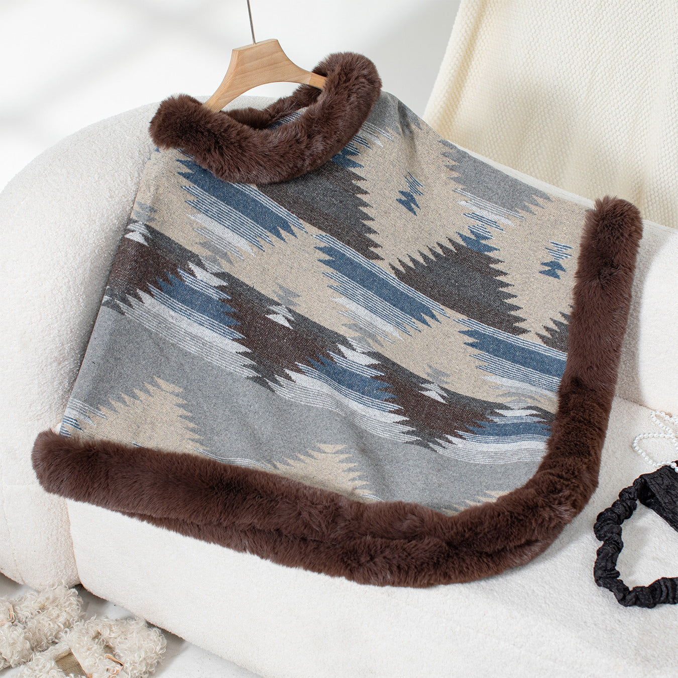 Women'S Pullover Fur Collar Geometric Pattern Knitted Inverness Sweater