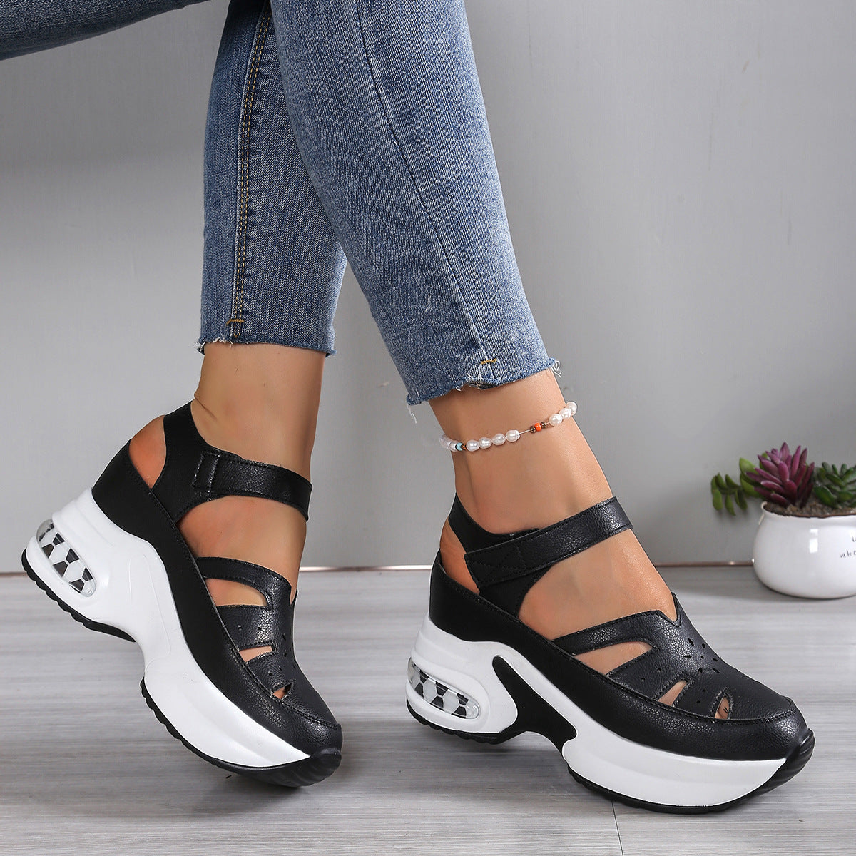 Women's Platform Thick Sole Hollow-out Sandals