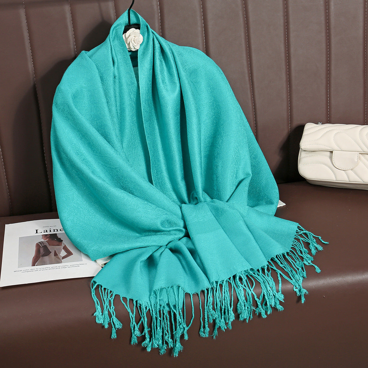 New Lightweight Luxury Shawl For Women A Faux Cashmere Wrap Style Scarf