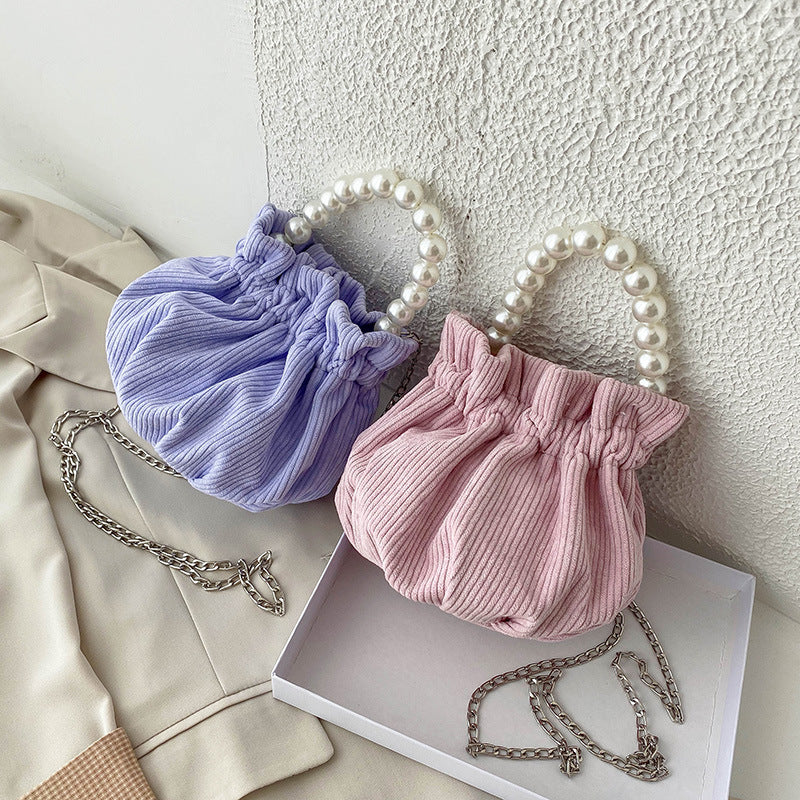 Crinkled Chain Cloud One Shoulder Crossbody Bag