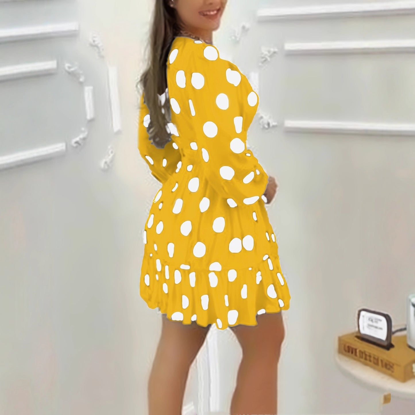 Polka-dot V-neck Puffed-sleeve Dress