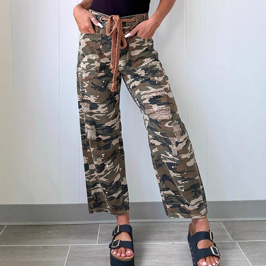 Nye højtaljede camouflageprintede børstede straight-leg-jeans til kvinder
