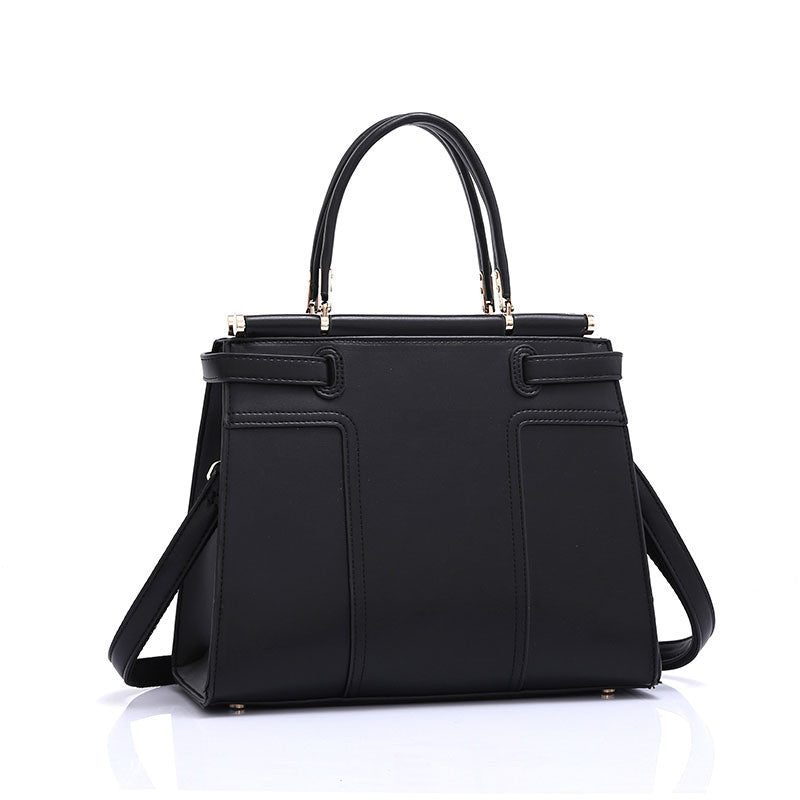 Niche One-shoulder Ladies Trendy PU Leather Messenger Bag