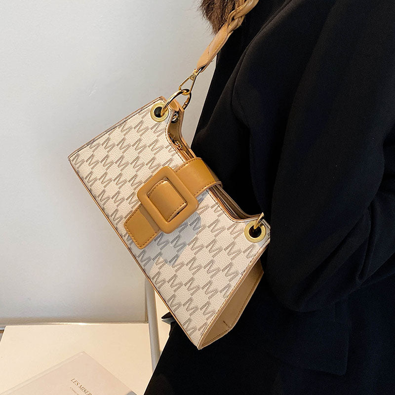 Women's Fashionable Armpit Bag In Autumn And Winter
