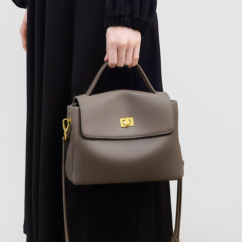 High-grade Genuine Leather Women's Bag Portable Commuter Postman