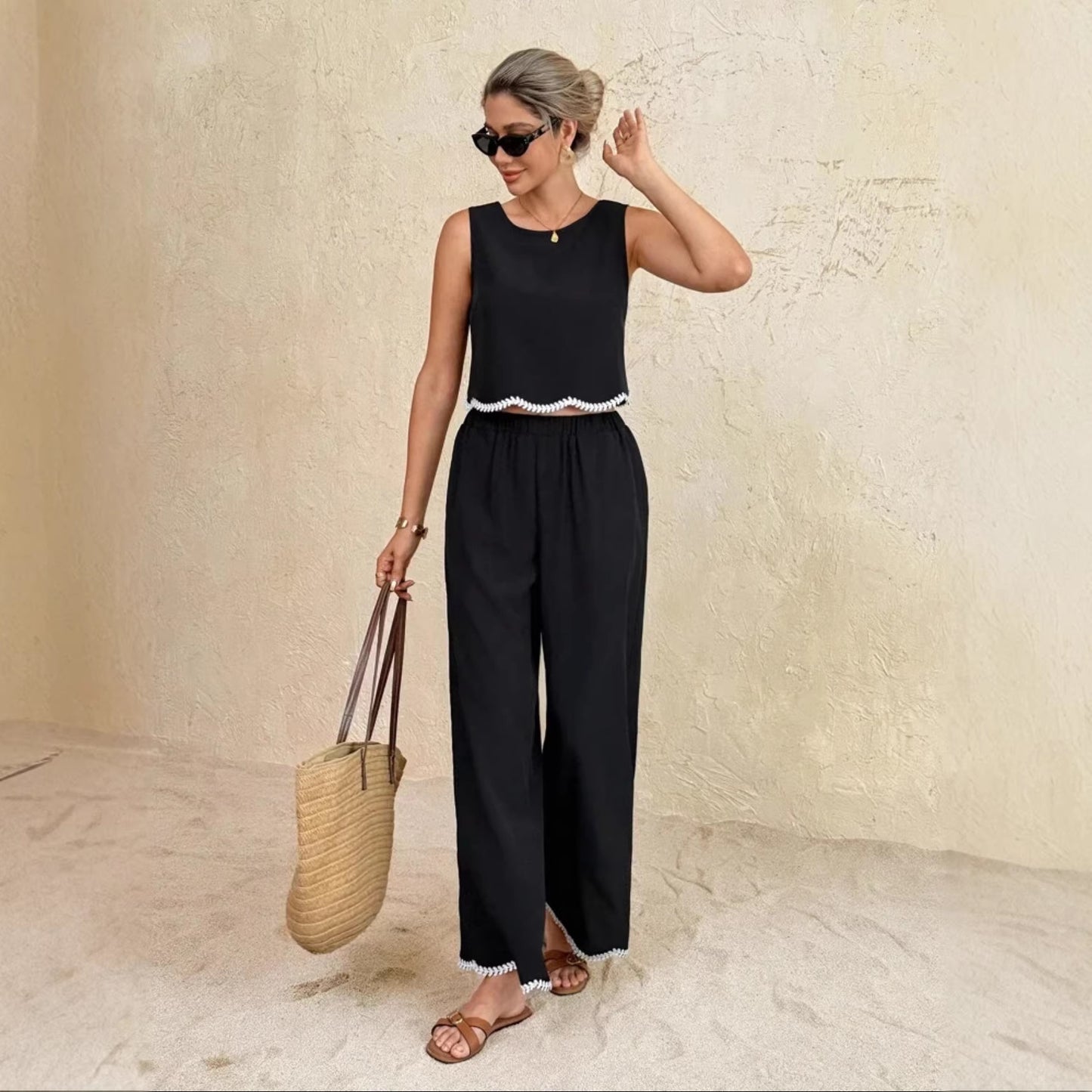 Fashionable Resort-Style Casual Camisole Top And Pants Two-Piece Set