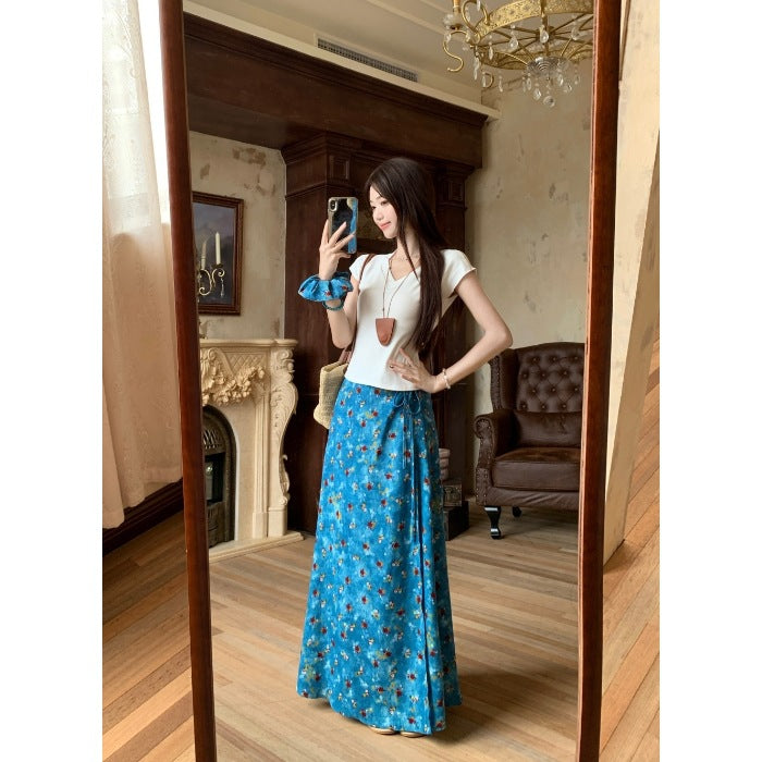 Fashionable V-neck Short-Sleeve Top And Skirt Set For Women