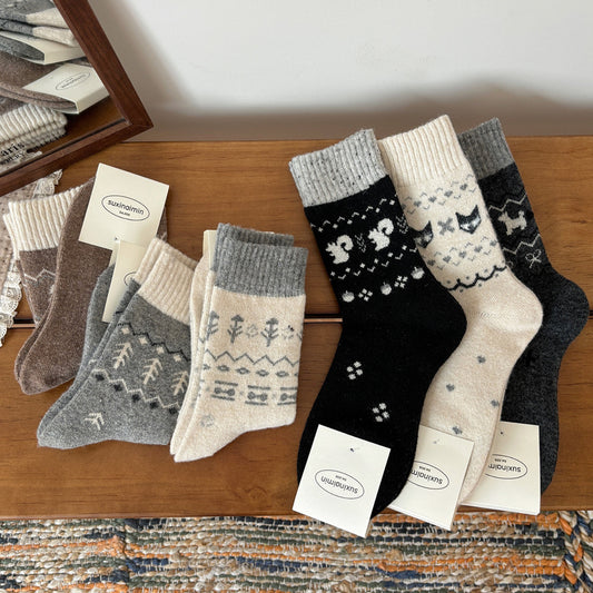Cute Cartoon Little Tree And Animal Socks For Women
