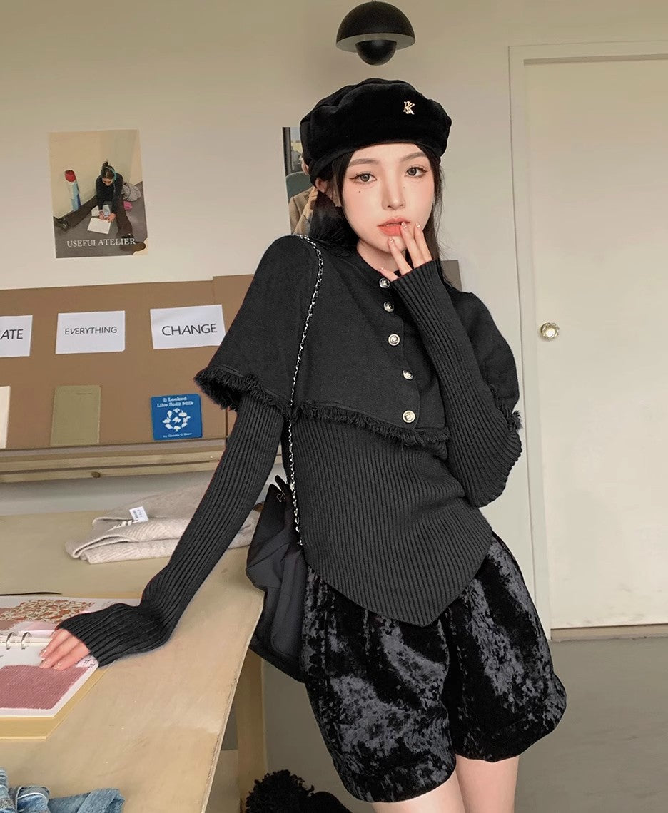 Kappe med kvaster, yderfrakke, dragt, yngre, slim-fit, slankende sweaterbluse