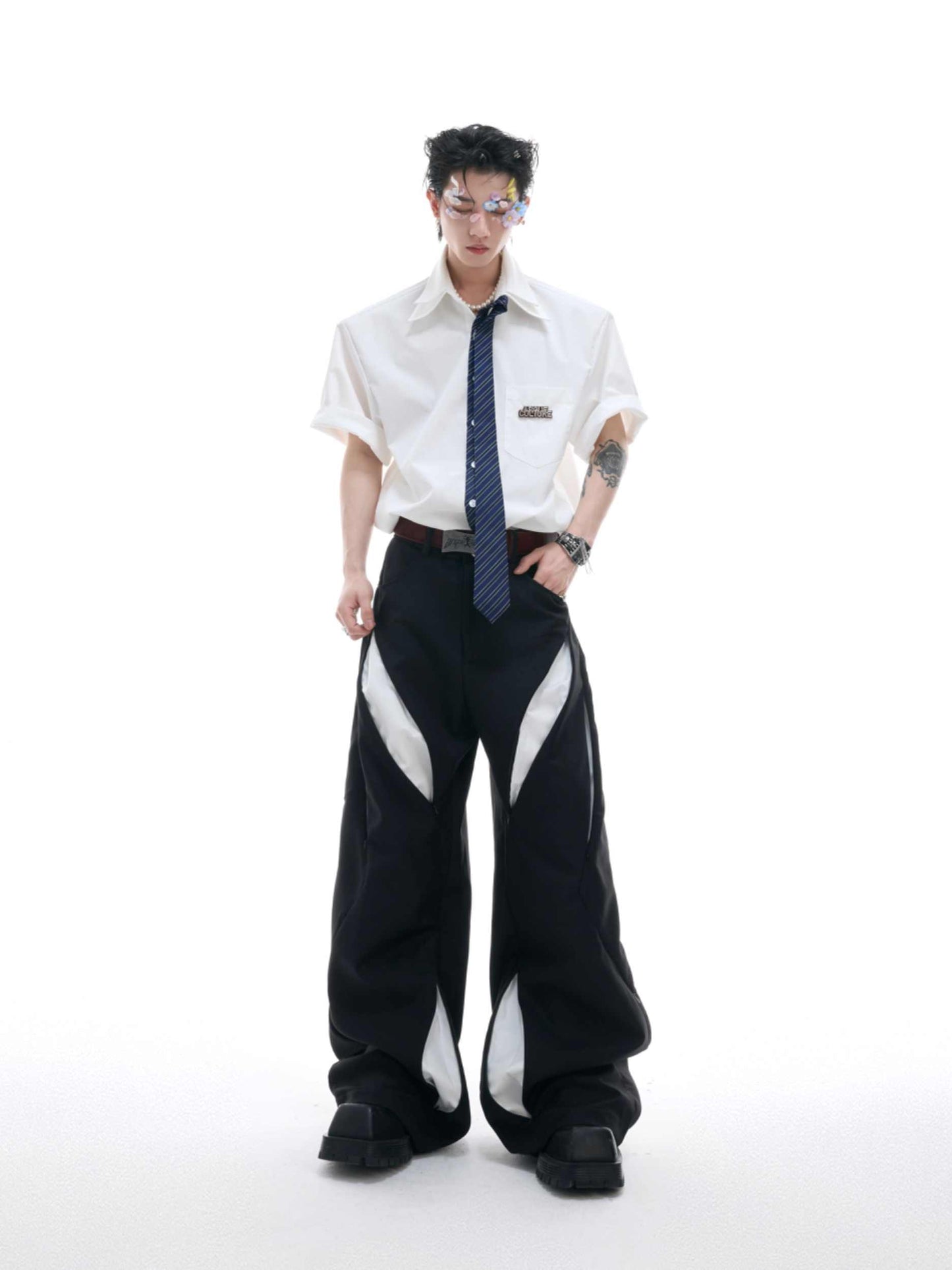 Retro Tie-inspired Design Short Sleeves