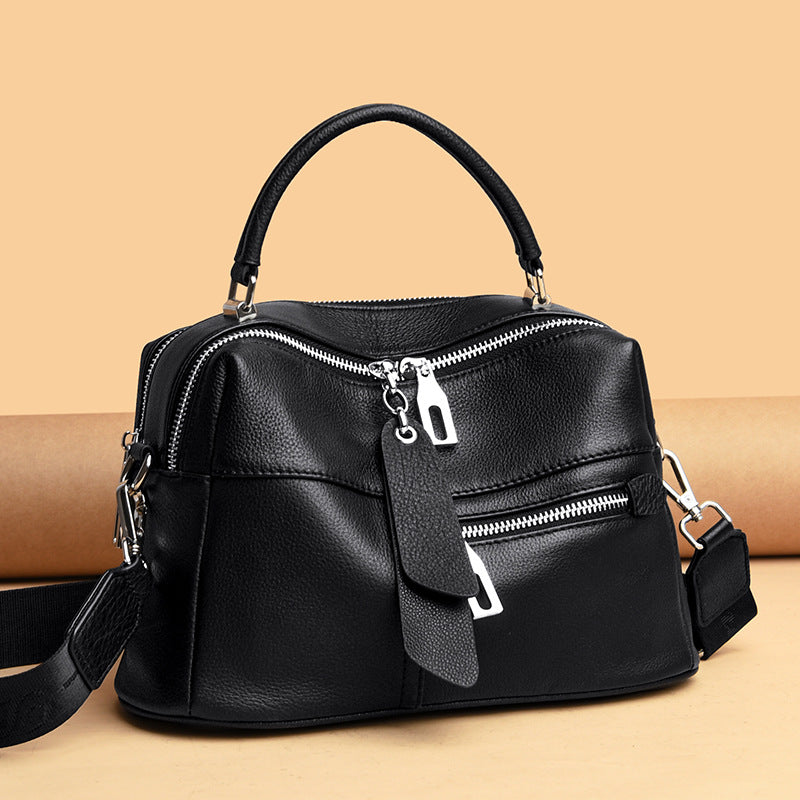 Large Capacity European And American Shopping Shoulder Bag