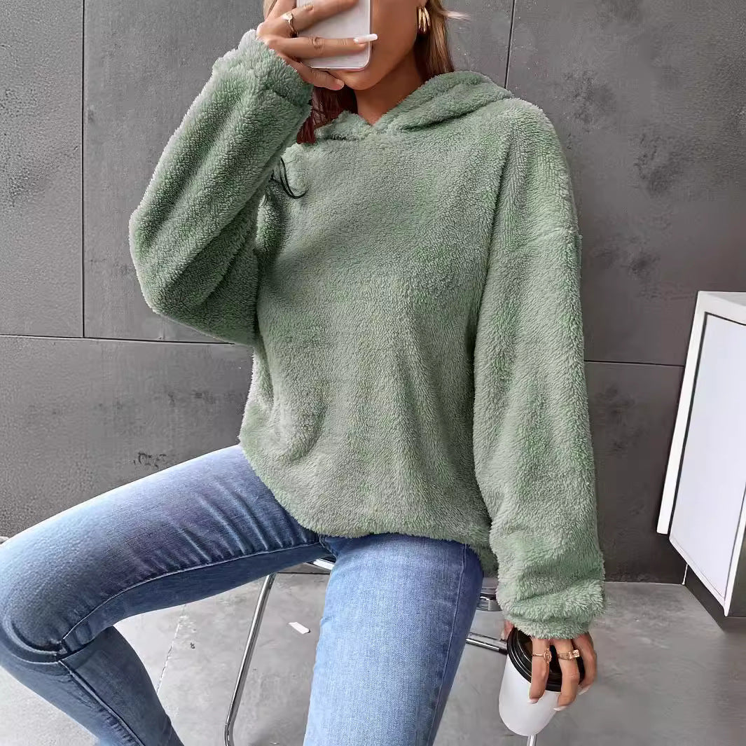 Enkel og moderne hættetrøje til kvinder i dobbeltlags fløjl, løstsiddende, langærmet sweatshirt
