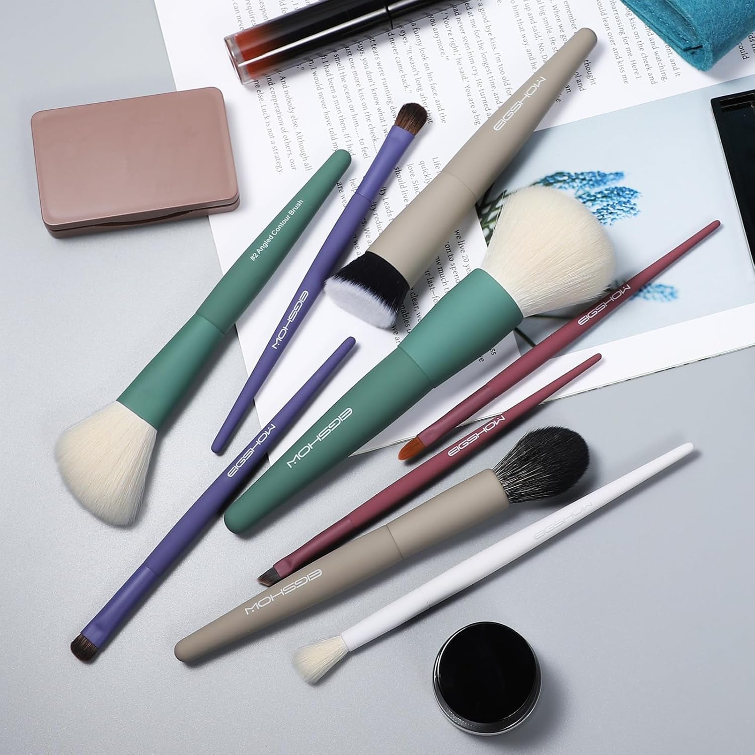 EIGSHOW 9 Stück Makeup Pinsel Set Mit 5 Farben, Professionelle Makeup Pinsel Mit Tasche, Niedlich & Geschenk Wahl