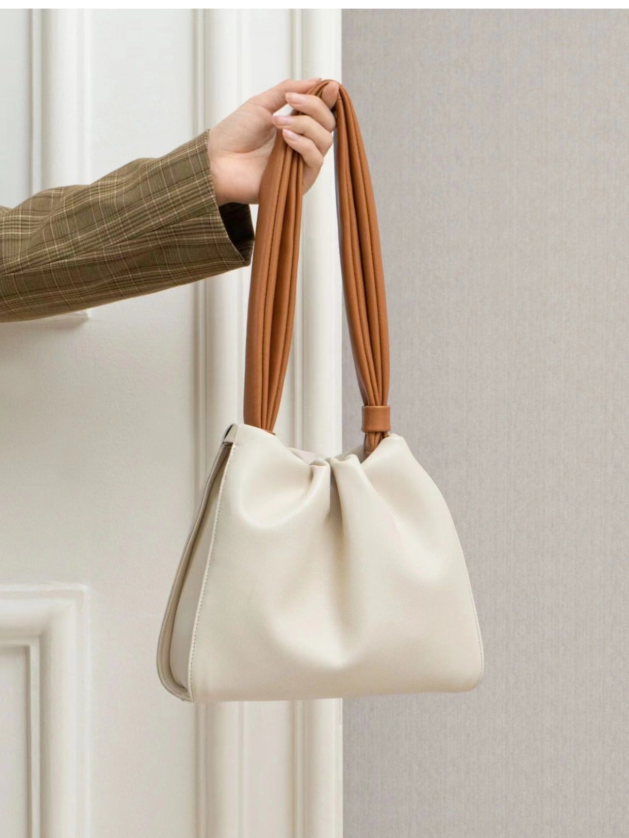 Fashion Color Contrast Single Shoulder Messenger Cloud Bag