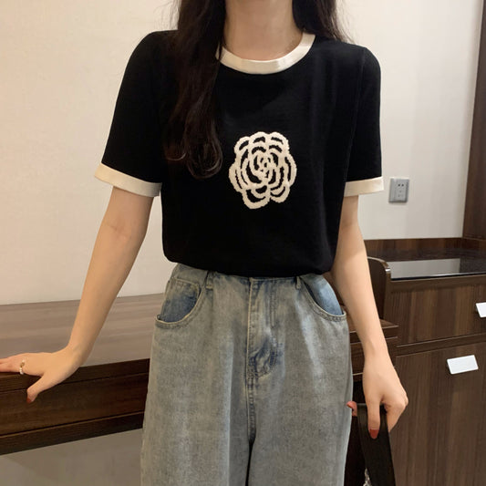 Women's White Small Flower Front Shoulder Knitted Short Sleeve T-shirt