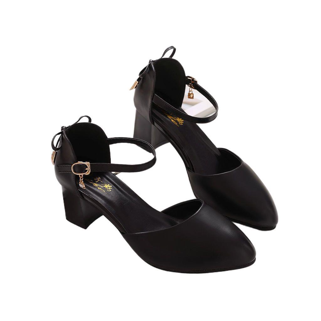Women's Closed Toe Chunky Heel High Heels