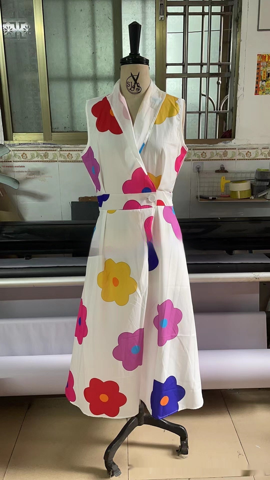 Fashion Polka Dot V-neck Women's Button Fishtail Skirt