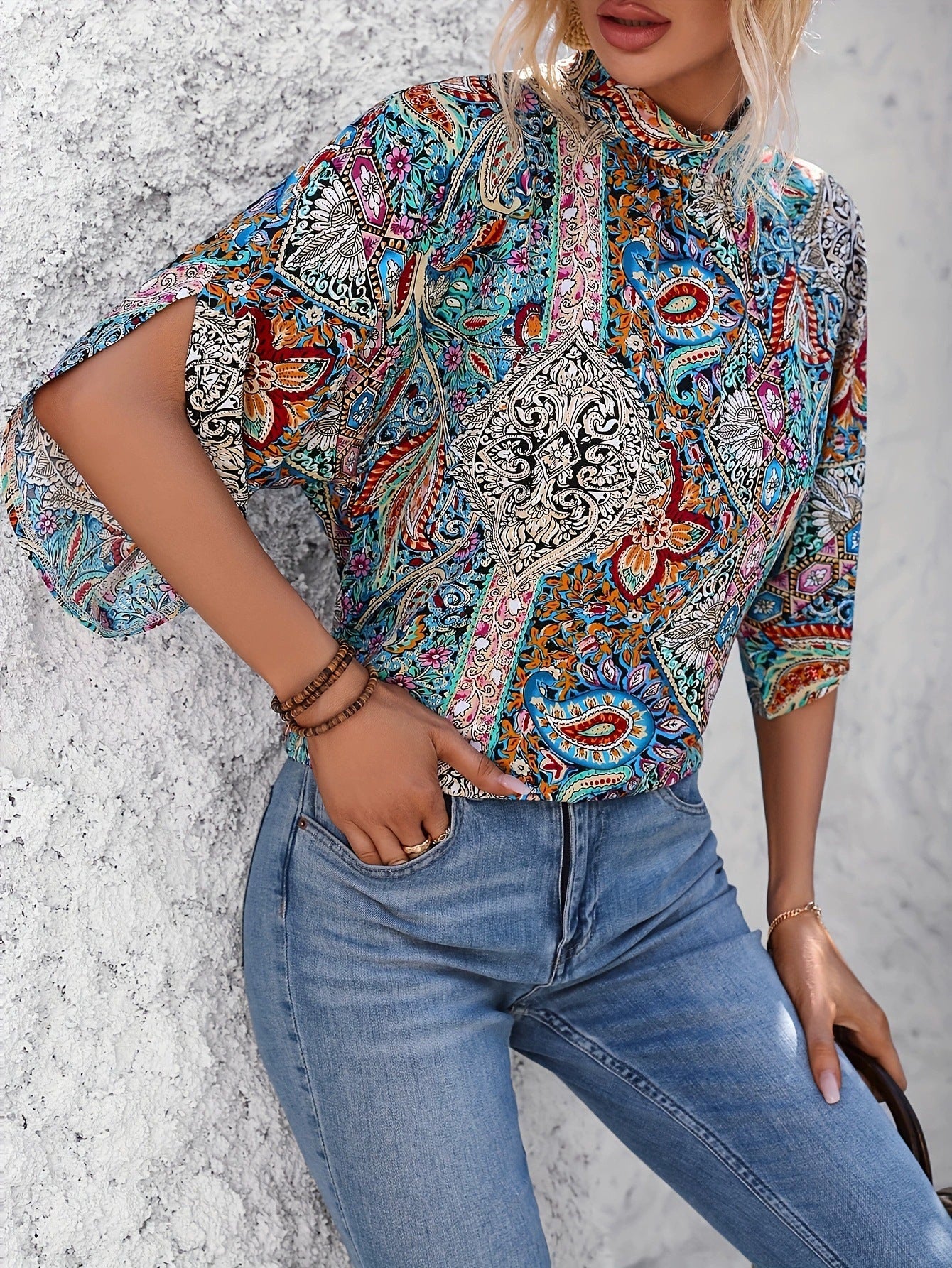 Paisley-print V-neck Loose-fit Long-sleeve Womens Blouseundershirt