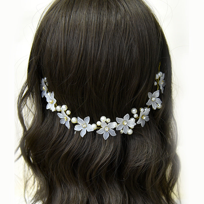 The Bride's Headdress Is A Mori Fairy