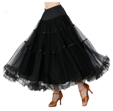 Women's Minimalist Color Blocked Mesh Skirt With Large Swing