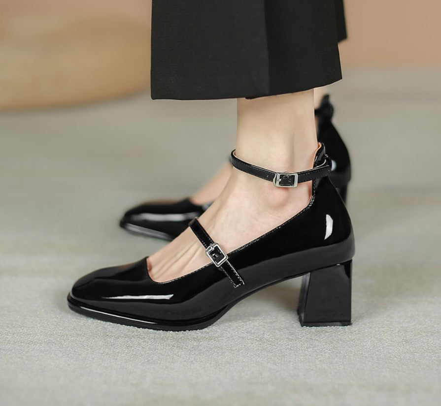 Vintage Thick Heeled Patent Leather Single Shoes