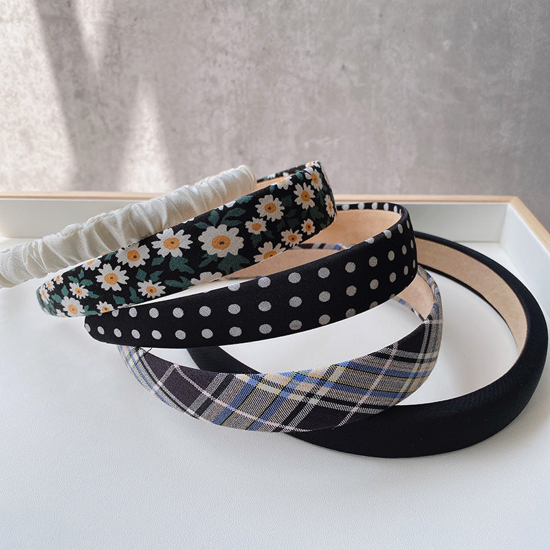 Floral Fabric Solid Color Clip For Women