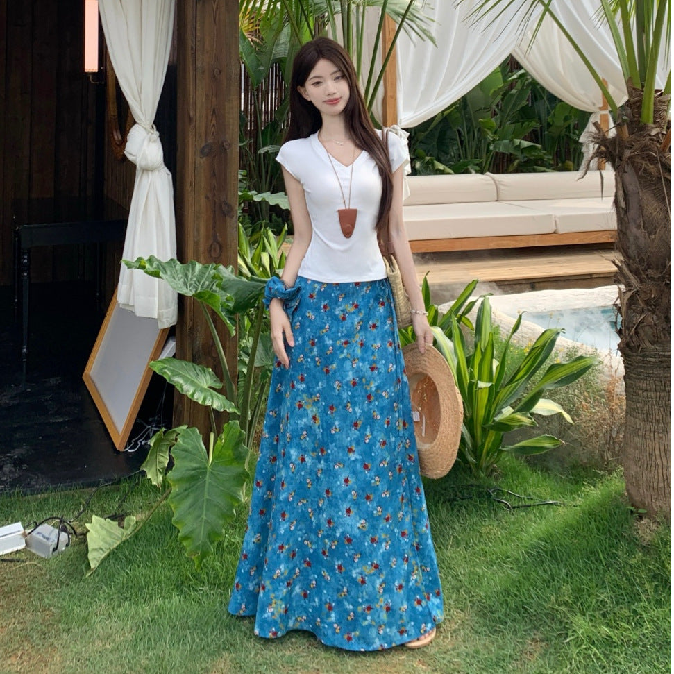 Fashionable V-neck Short-Sleeve Top And Skirt Set For Women