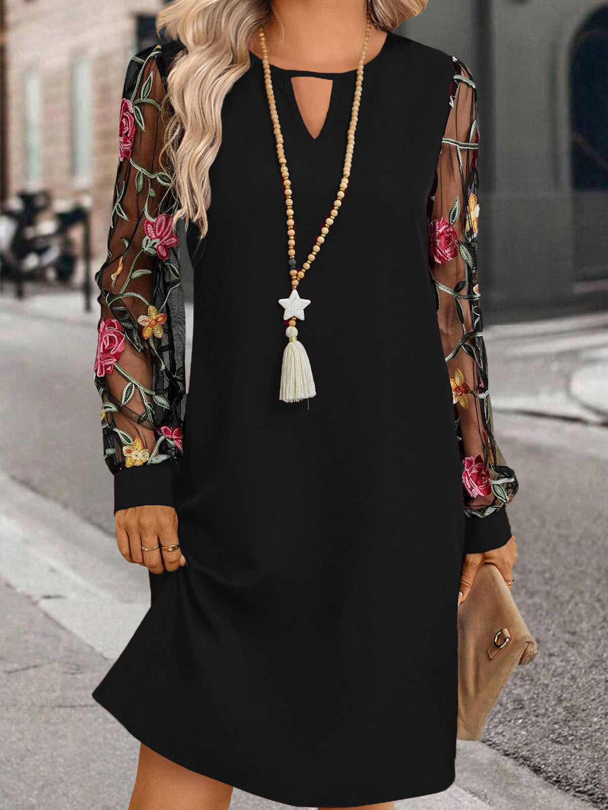 Women's Round Neck Lace Long Sleeve Dress
