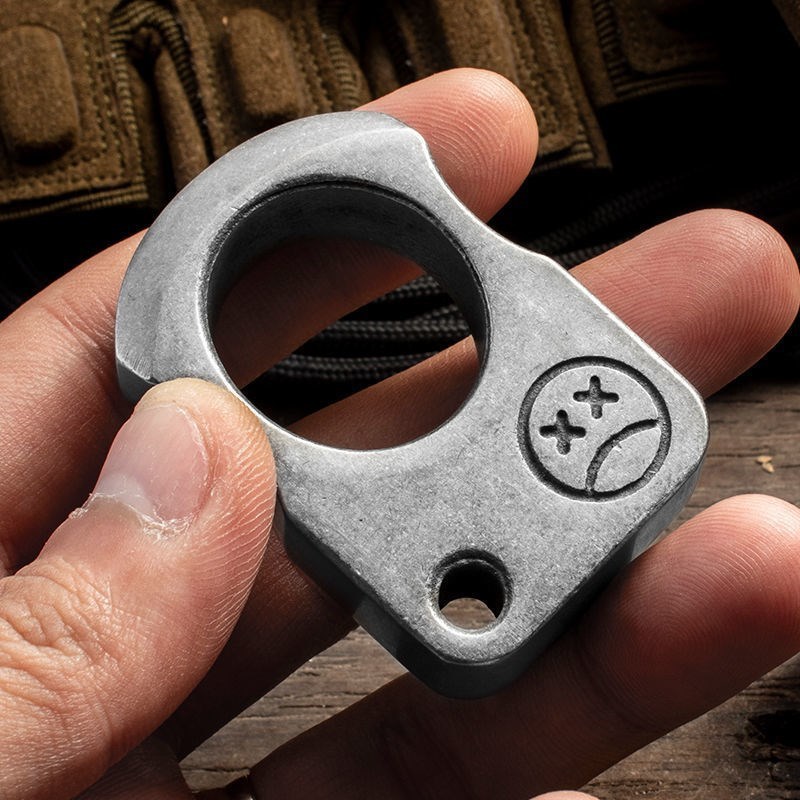 Wild Man Refers To Tiger Survival Equipment Self-defense Anti-wolf Broken Window Tool