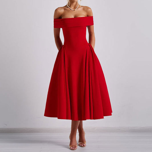 Sexet off-shoulder kjole med én skulder i ensfarvet design