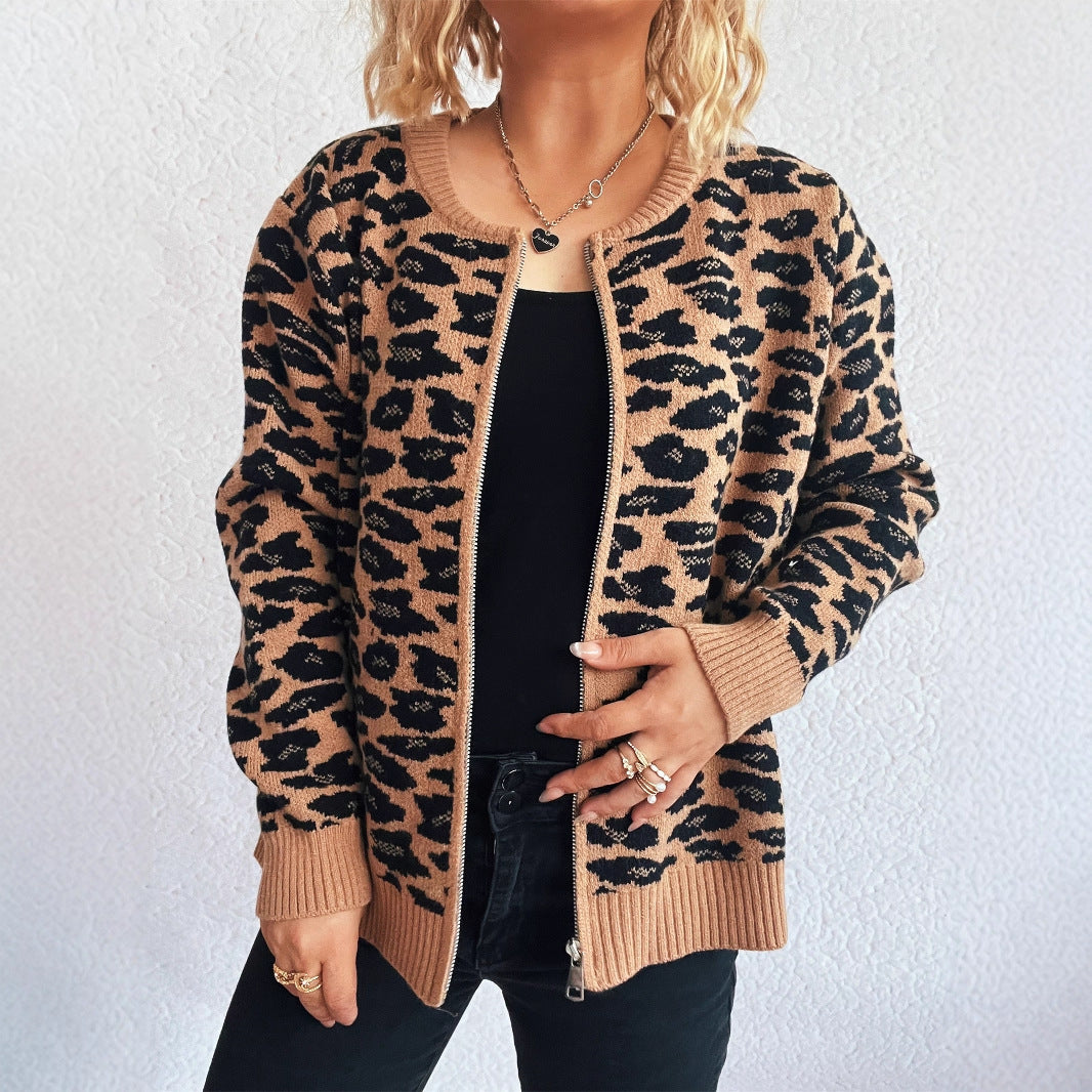 Fashion Color Contrast Knitted Cardigan Casual Round Neck Zipper Stitching Cloud Sweater