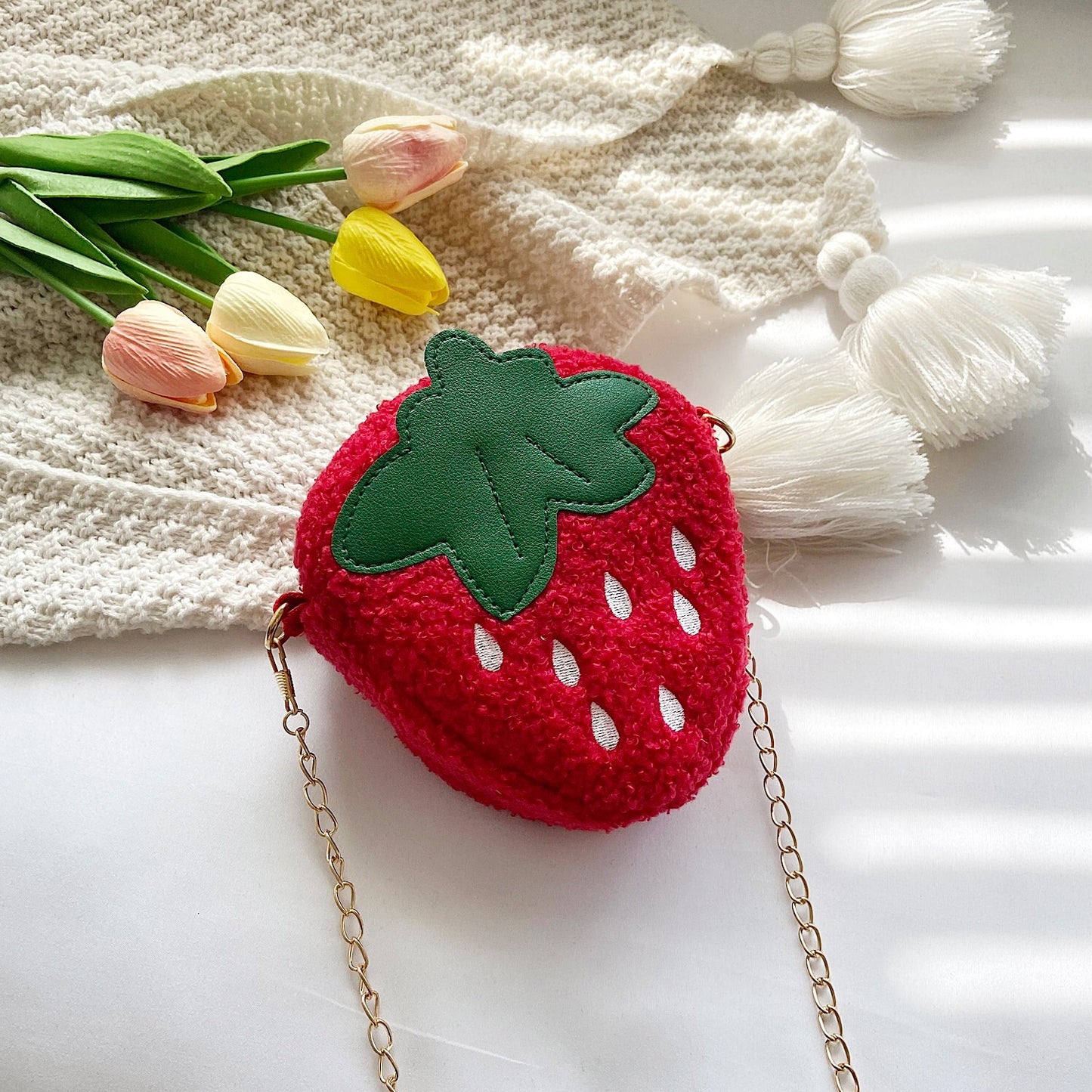 Creative Fruit Children's Crossbody Lamb Wool Strawberry Bag