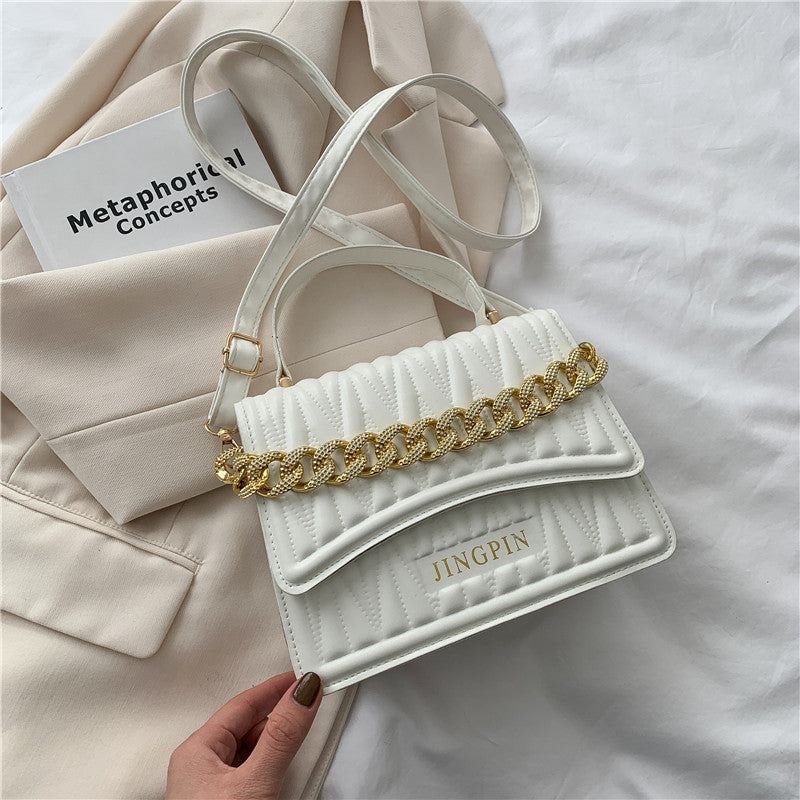 Ins Niche Senior Women's New Chain Shoulder Messenger Bag