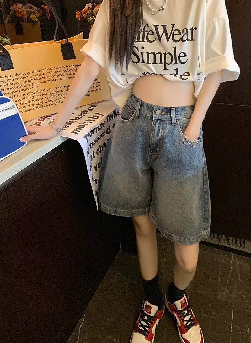 Retro Women's Elastic Waist Summer Denim Shorts