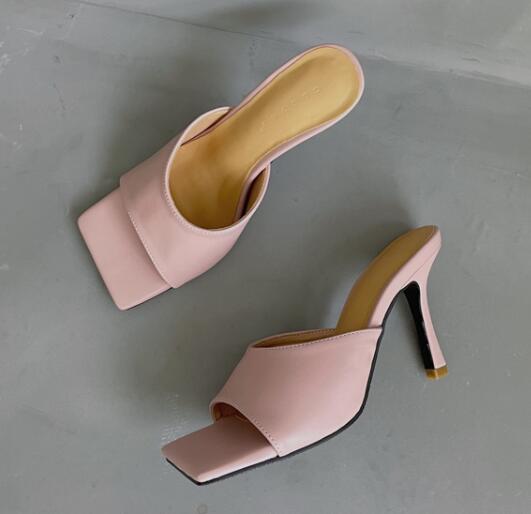 Catwalk Blogger Simple High-heeled Slippers Fashion Square Head