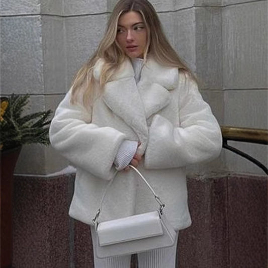 Street-style Top With A Turn-down Collar