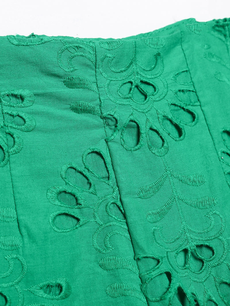 European And American Versatile Women''s Summer New Fashion Cut Out Embroidered Shorts