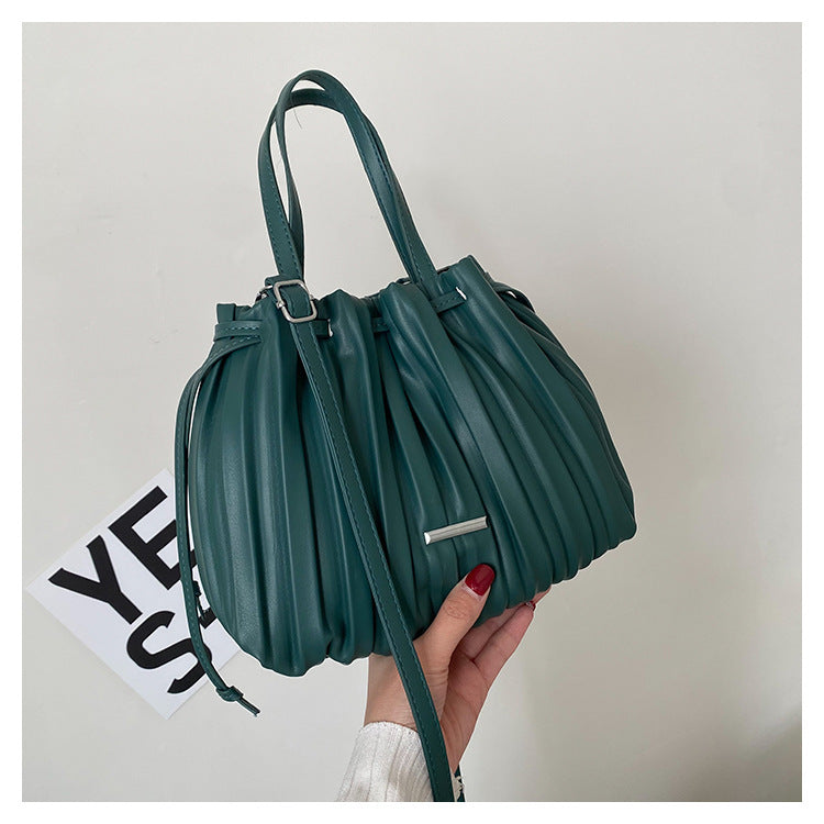 Simple Casual Korean Retro Pleated Wrinkled Cloud Handbag