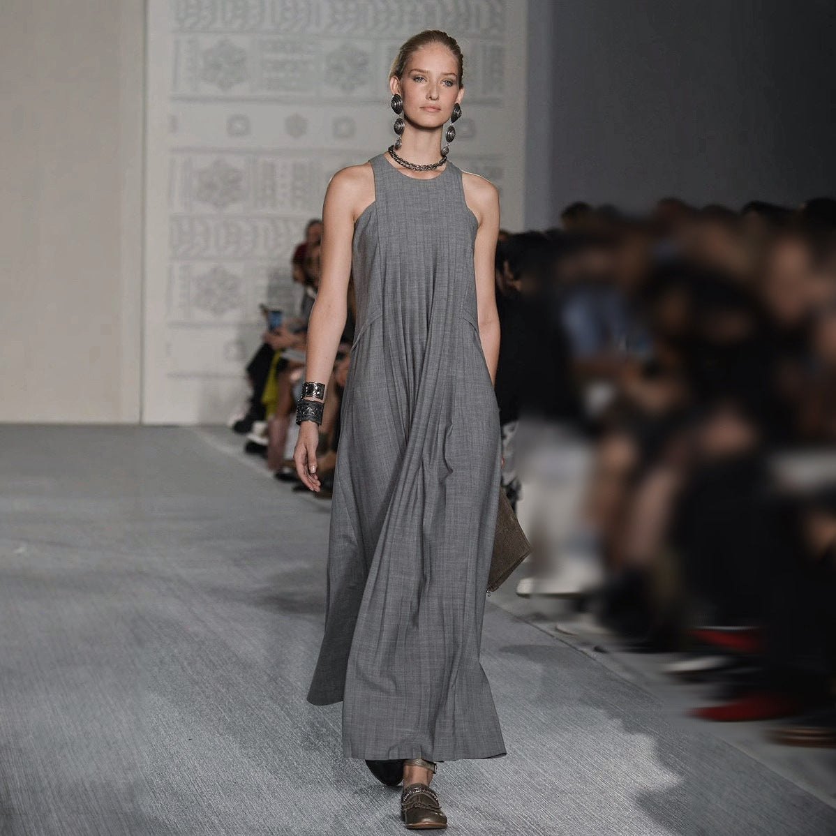 Elegant Vintage Sleeveless Suit Dress