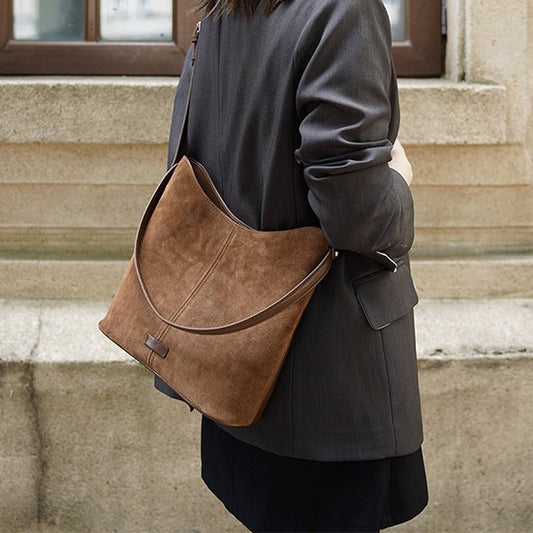 Crossbody Large-capacity Bucket Lazy Casual Commuter Bag