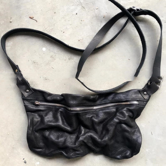 One-shoulder Diagonal Crescent Bag With Folds