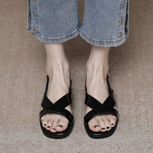 Roman Literature And Art, Low-heeled Flat-bottomed College Students, Simple Temperament