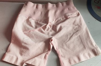 Højtaljede yogashorts Tætsiddende hofte-løftende sømløse hurtigtørrende bukser til sportsfitness
