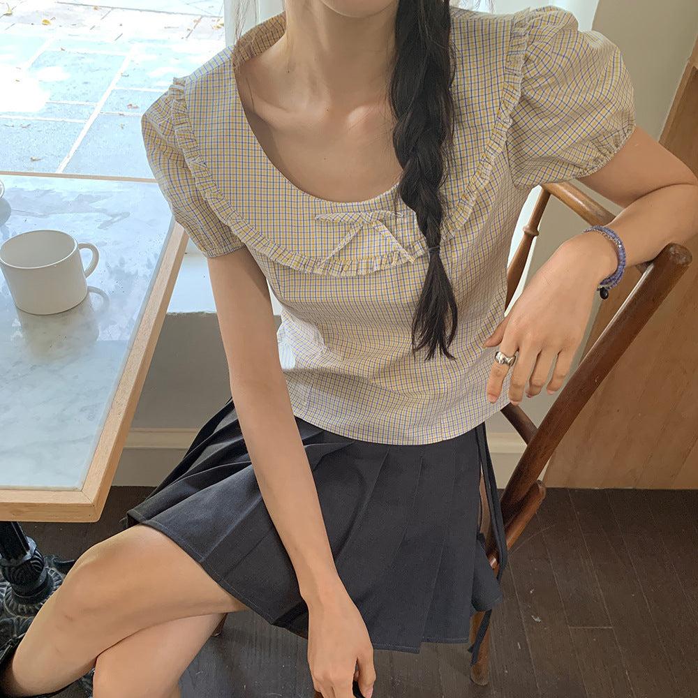 Retro Plaid Scoop Wooden Ear Short Top